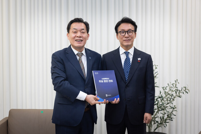 [로컬라이프] 이재준 수원특례시장, ...