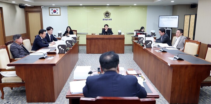 [로컬라이프] 충남도의회 기획경제위원...