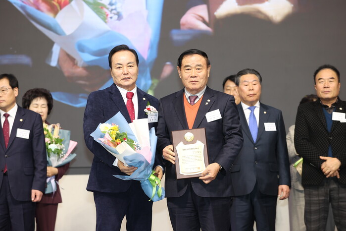 [로컬라이프] 이재식 수원특례시의회 ...